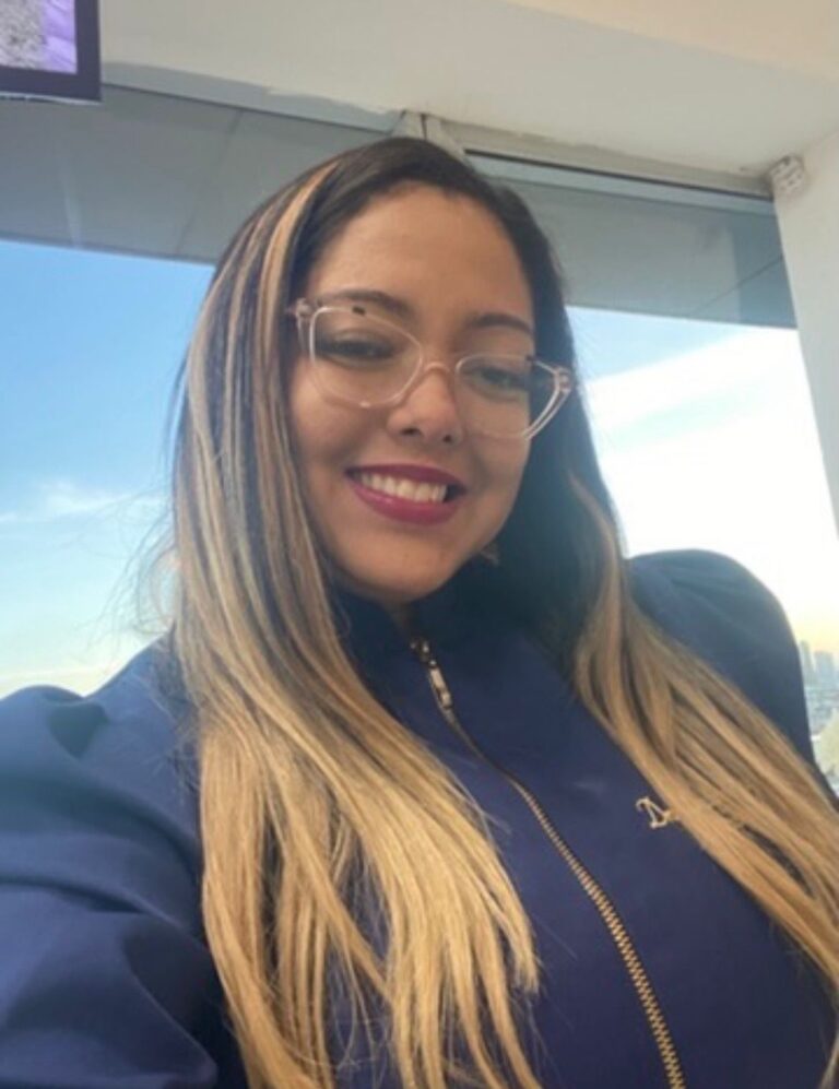 Dra. Jaqueline Meira